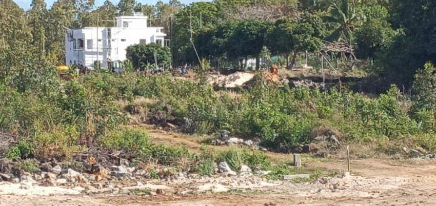 Terrain A Vendre  - 4 - Land  on Aster Vender