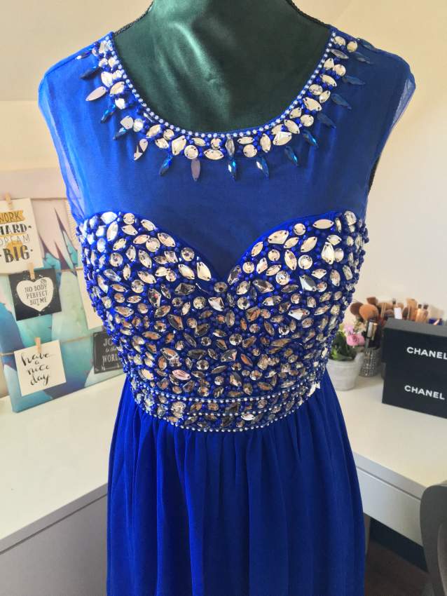 Evening dress / robe de soirée  - 1 - Dresses (Women)  on Aster Vender