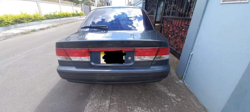 Nissan sunny 00 - 4 - Family Cars  on Aster Vender