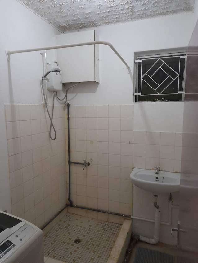 3 Bedroom Apartment Quatre Bornes - 2 - Apartments  on Aster Vender