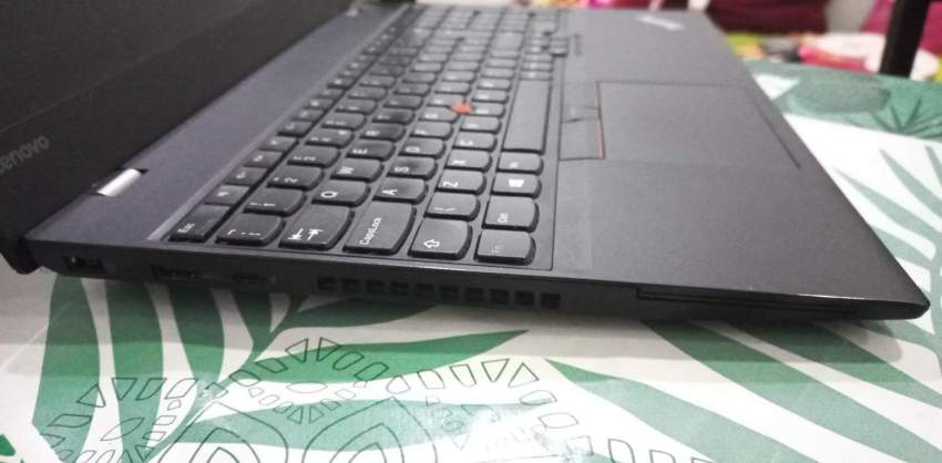Lenovo Thinkpad T570 - 6 - Laptop  on Aster Vender