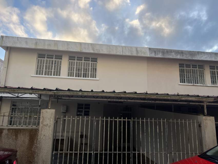 Apartment Sale Curepipe  on Aster Vender