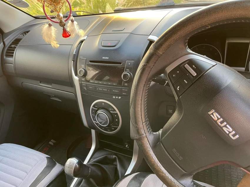 Isuzu D-max Kb300 - 0 - Pickup trucks (4x4 & 4x2)  on Aster Vender