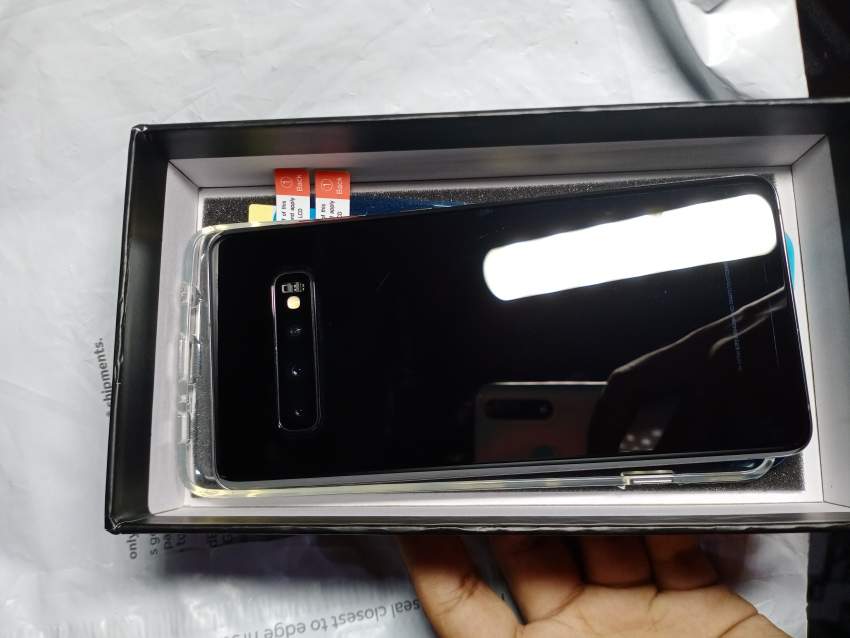 Galaxy S10 Plus SM-G975N on Aster Vender