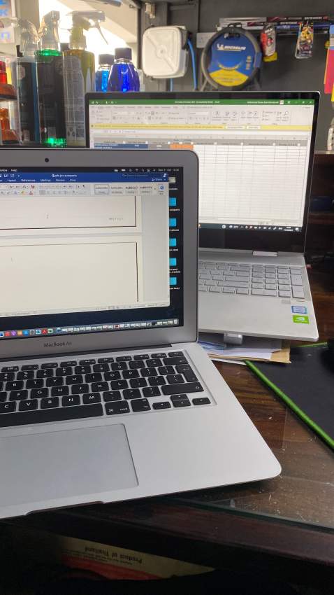 Macbook air 2017  - 1 - Laptop  on Aster Vender