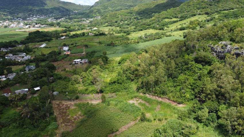 For Sale - Agricultural Land 4220.87 m2 - Creve Coeur - 6 - Land  on Aster Vender