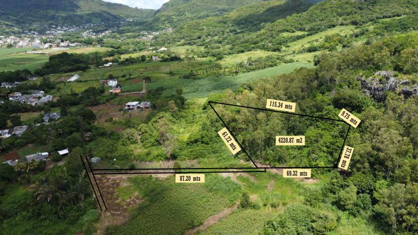 For Sale - Agricultural Land 4220.87 m2 - Creve Coeur - 9 - Land  on Aster Vender