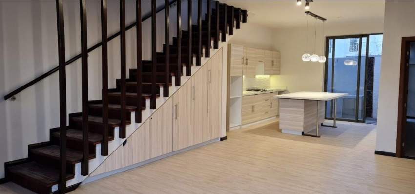 VILLA FOR SALE - MONT CHOISY  - 1 - Villas  on Aster Vender