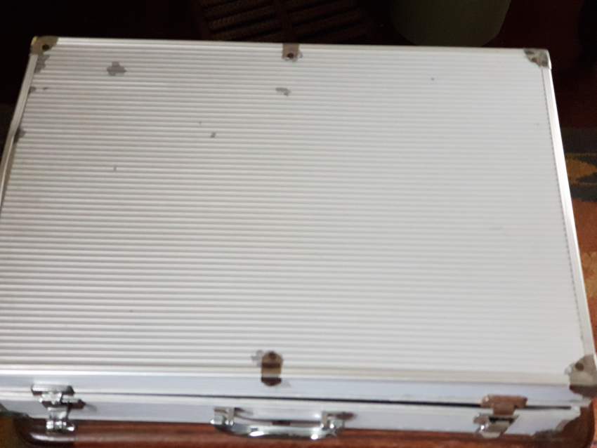 Kit pour tatouages - 2 - All Hand Power Tools  on Aster Vender