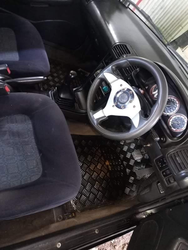 Mazda Astina 323 - 1 - Family Cars  on Aster Vender