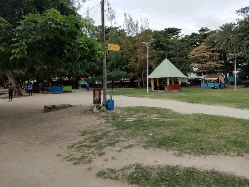  penthouse is for sale in Pereybere @ Rs 5,600,000 negotiable.  - 9 - Apartments  on Aster Vender