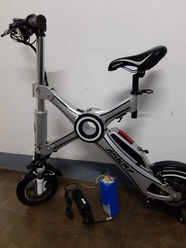 Scooter electrique on Aster Vender