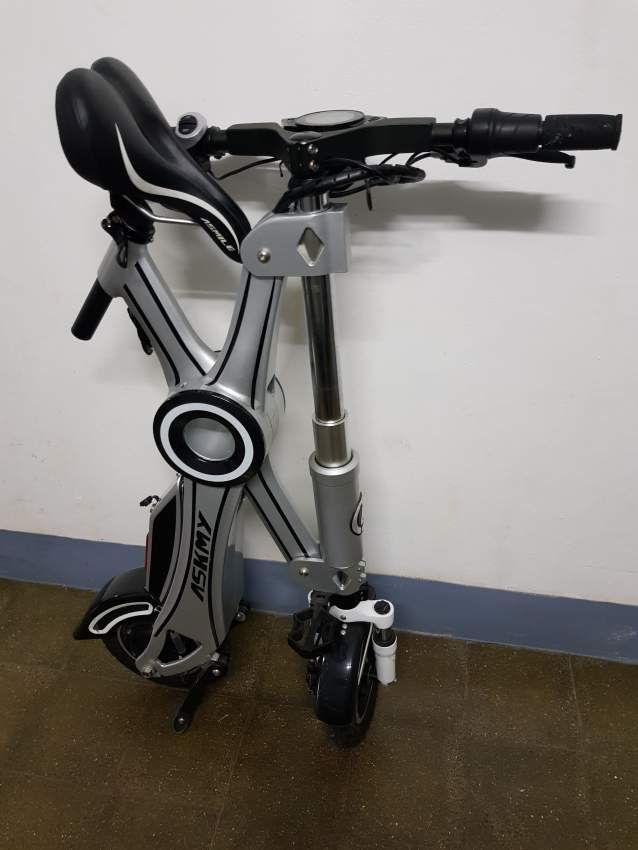Scooter electrique  - 3 - Electric Scooter  on Aster Vender