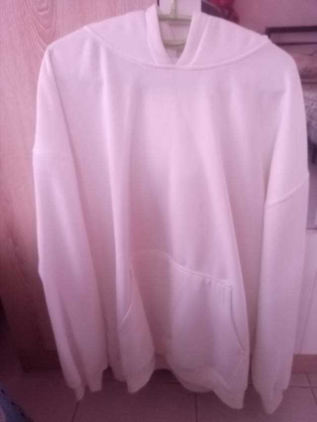 SHEIN hoodie white - 1 - Hoodies & Sweatshirts (Boys)  on Aster Vender