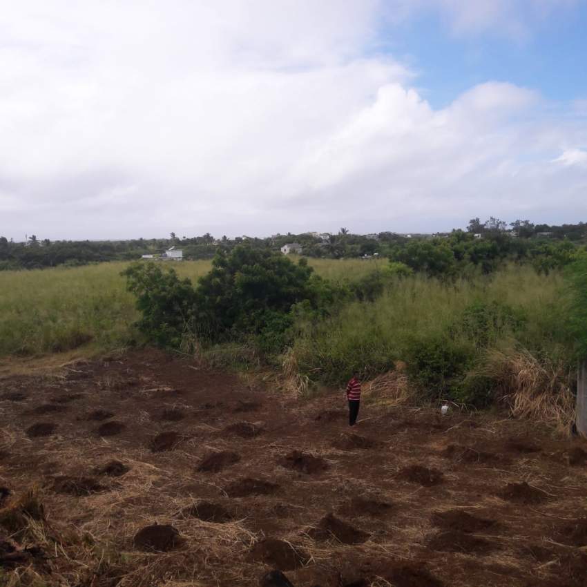 Terrain a vendre a Grand Gaube. Swipe for more pics! - 9 - Land  on Aster Vender