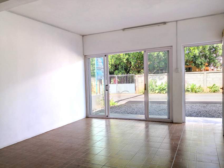 (Ref. MA7-645) Local commercial - 3 - Commercial Space  on Aster Vender