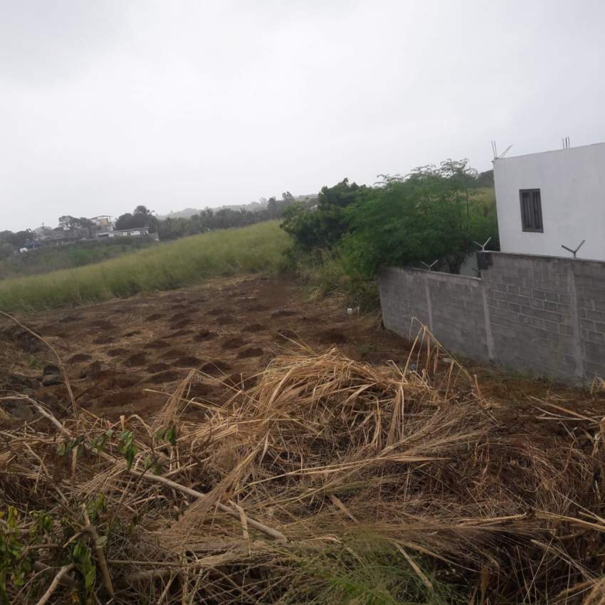 Terrain a vendre a Grand Gaube. Swipe for more pics! - 4 - Land  on Aster Vender