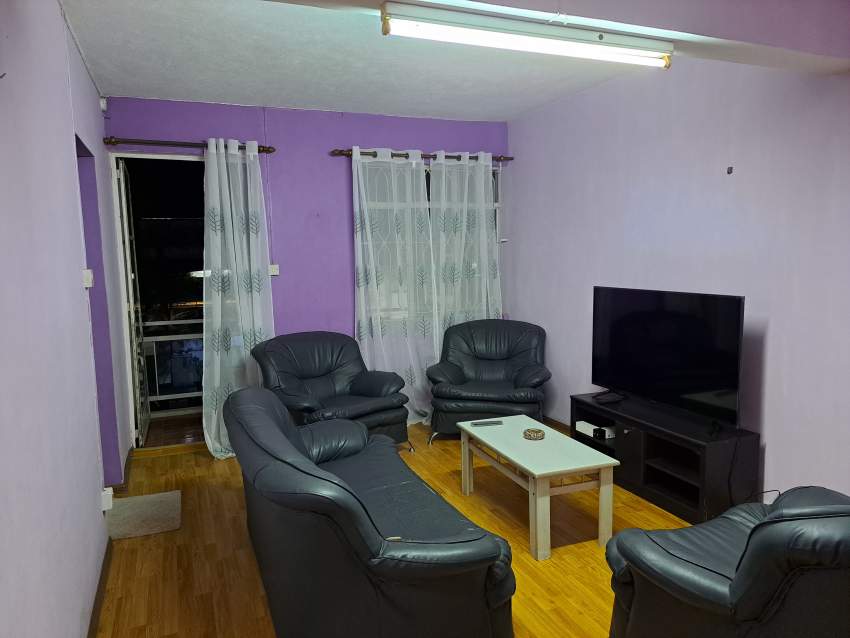 Appartement 3 chambres a coucher semi meublé a louer on Aster Vender