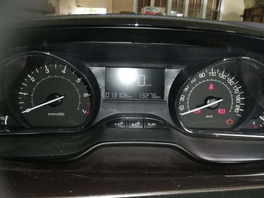 Sale of Car - 2 - SUV Cars  on Aster Vender