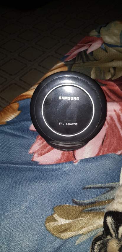 Wireless charger - 0 - Chargers  on Aster Vender