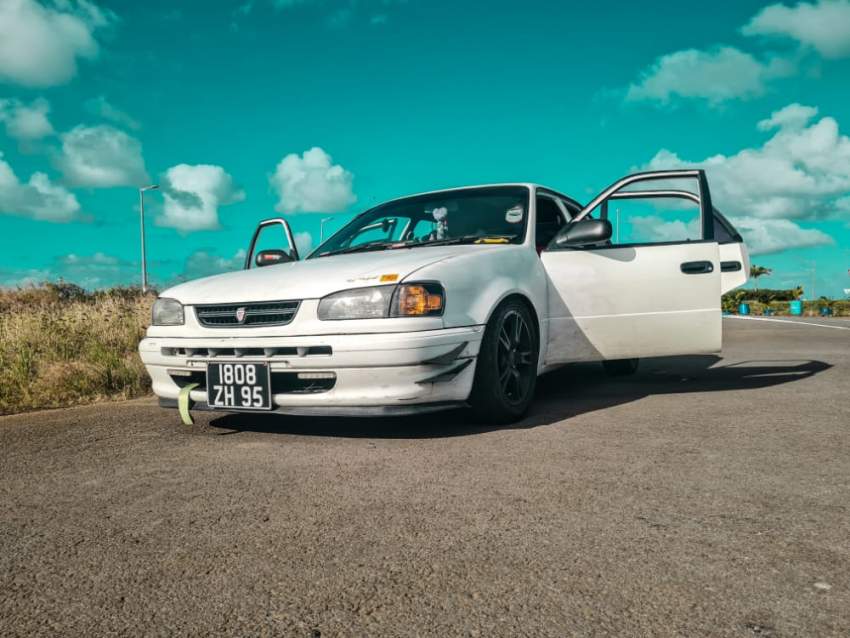 ee111 - 3 - Sport Cars  on Aster Vender