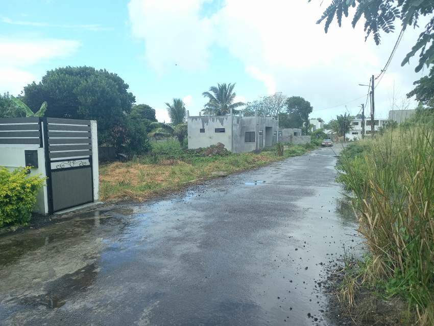 RESIDENTIAL LAND - 1.55M - 4 - Land  on Aster Vender