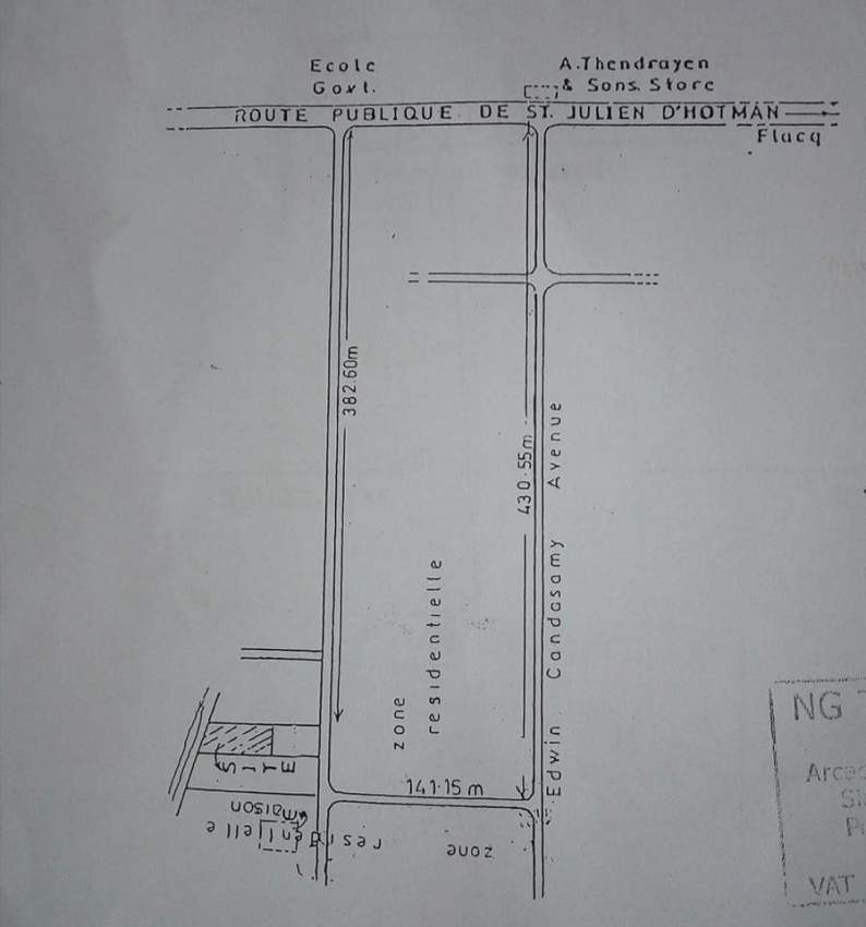 45 perches land in St Julien D'Hotman @ Rs 85,000/perche slightly nego - 1 - Land  on Aster Vender