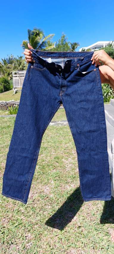 Levi's 501 Original Fit Men's Jeans - 1 - Pants (Men)  on Aster Vender