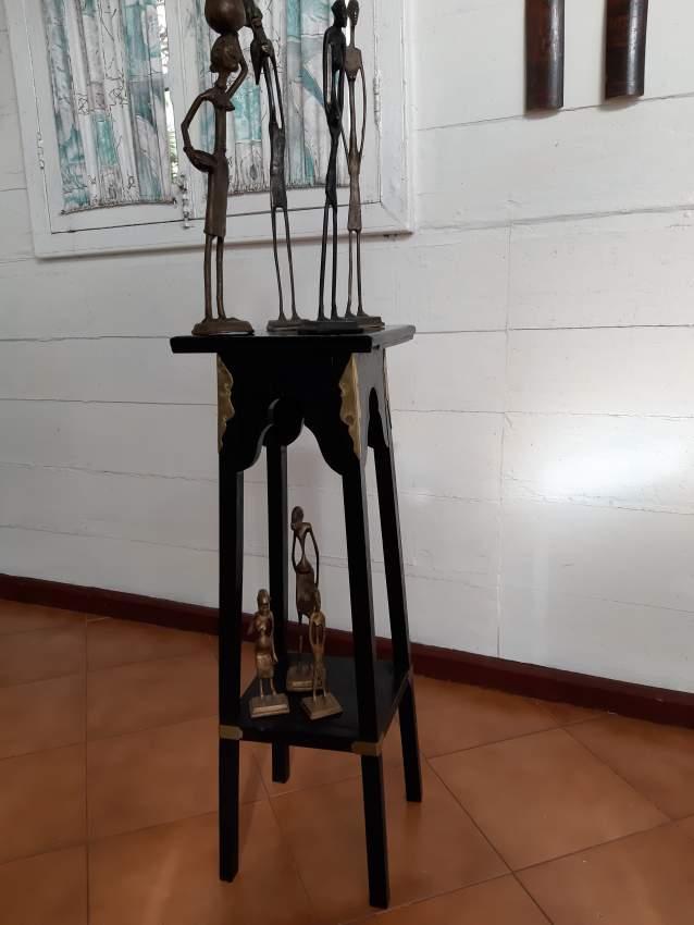 Sept statues en cuivre. - 1 - Interior Decor  on Aster Vender