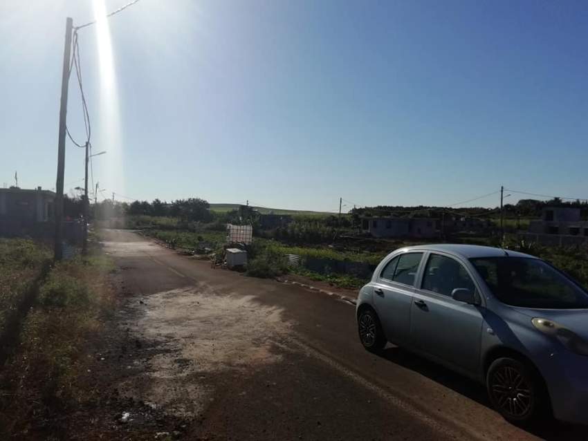 Unfinished house built on a plot of 7 perches -Beau Plateau, Cottage   - 4 - House  on Aster Vender