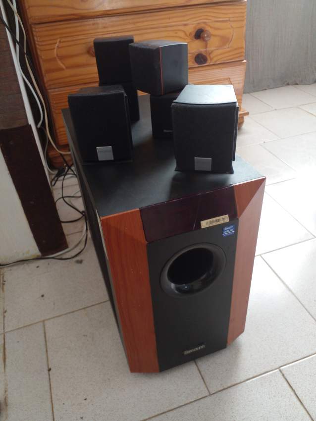 SPEAKER - 4 - Speaker  on Aster Vender