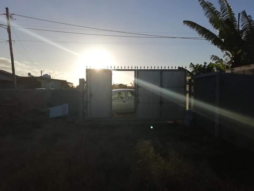 26 perches  land  at Jagriti Lane, Bon Air @ Rs 125,000/perche  - 3 - Land  on Aster Vender