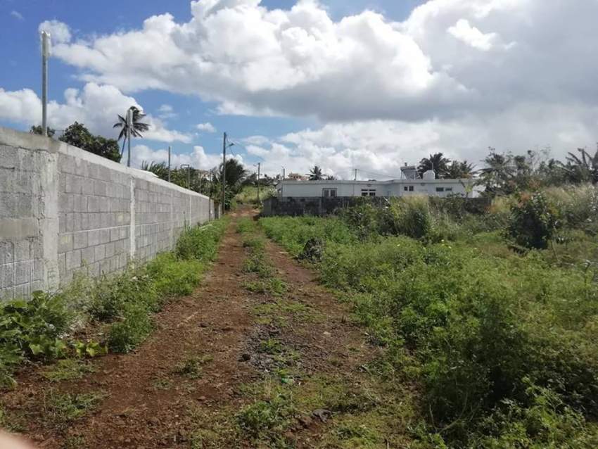 25 perches residential land at Jankee Road, Gokoola at Rs 85,000 /perc - 4 - Land  on Aster Vender