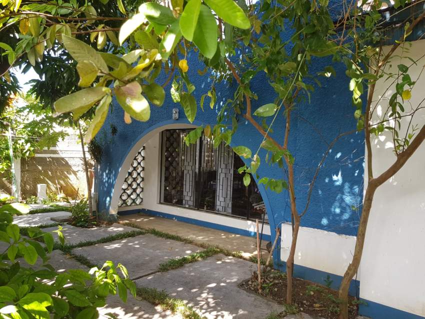 Exceptional value: 3000sqft House near Balfour, Beau Bassin - 1 - House  on Aster Vender