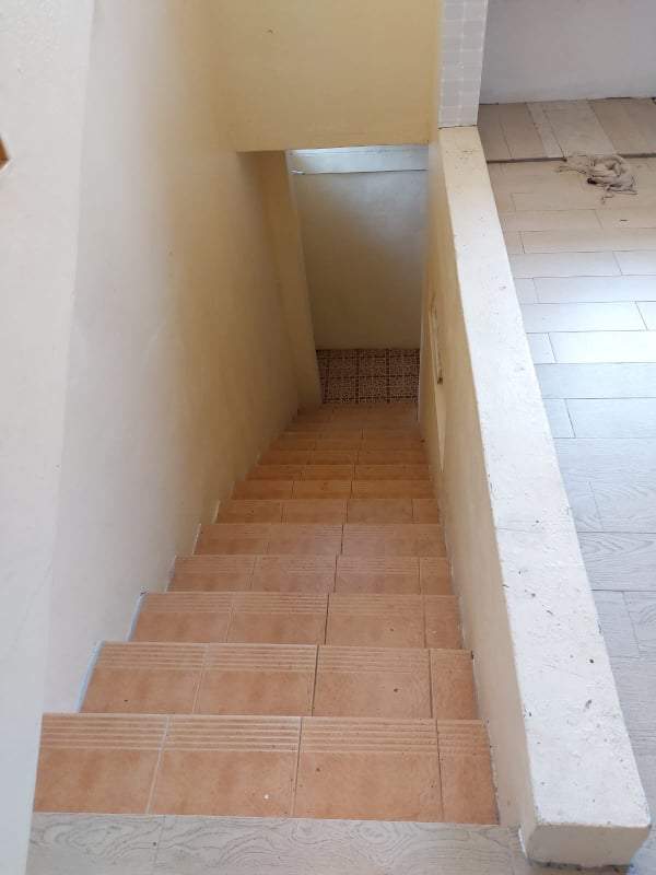 HOUSE FOR SALE AT - 6 - House  on Aster Vender