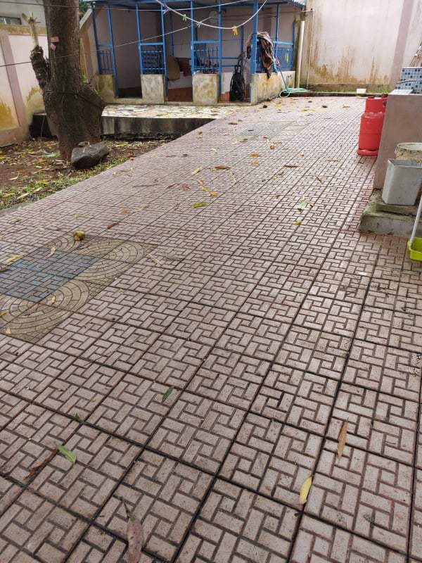 HOUSE FOR SALE AT - 8 - House  on Aster Vender