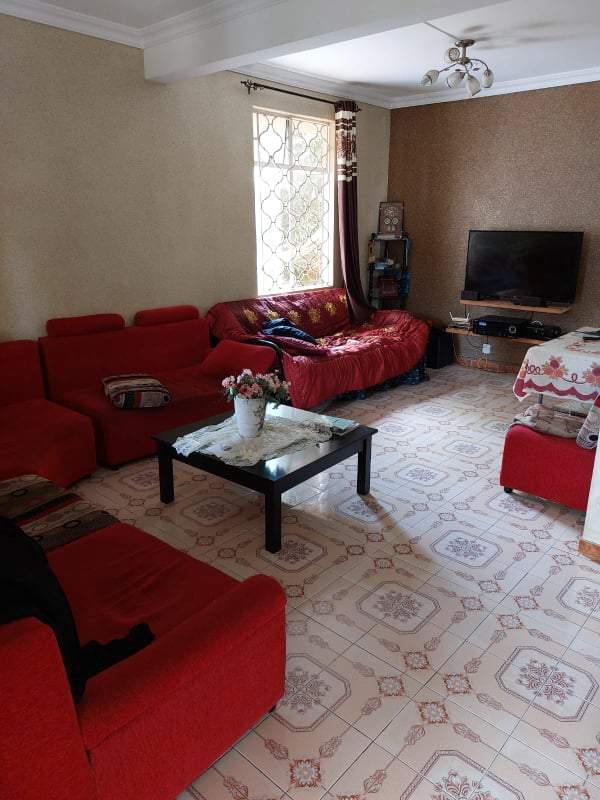 HOUSE FOR SALE AT - 7 - House  on Aster Vender