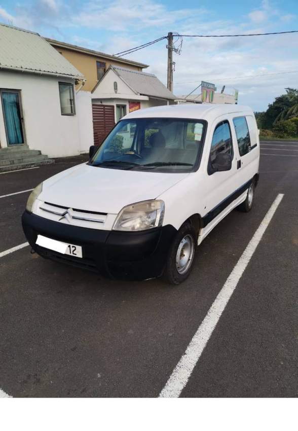 Citroen Berlingo - 0 - Cargo Van (Delivery Van)  on Aster Vender