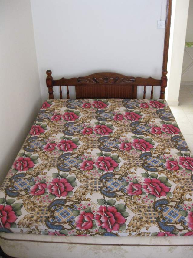 Matelas neufs en mousse - souples et légers  / Light foam mattress  - 1 - Mattress  on Aster Vender