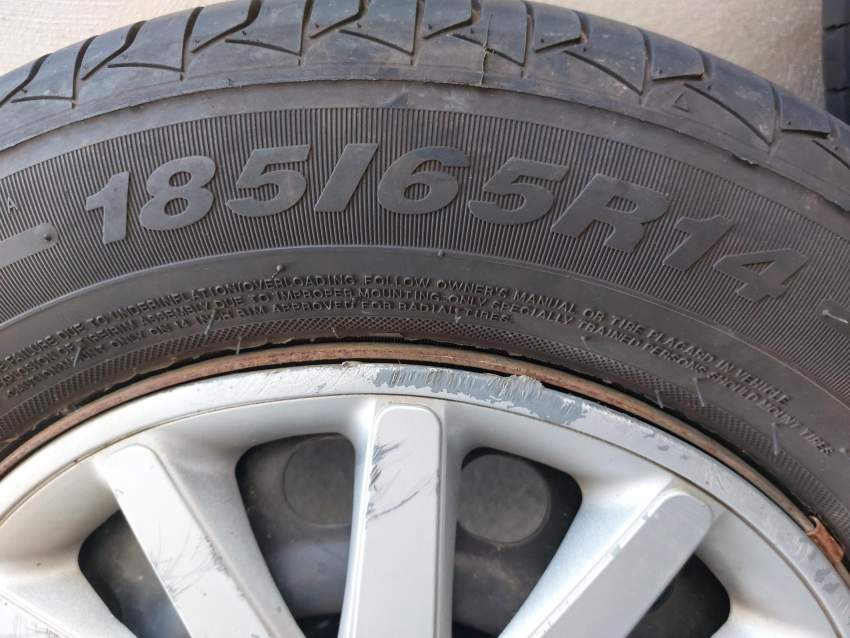 Ream complete with tyres 185/65R14 - 3 - Spare Parts  on Aster Vender