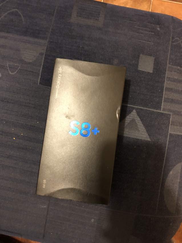 Samsung S8 Plus 64 Gb on Aster Vender
