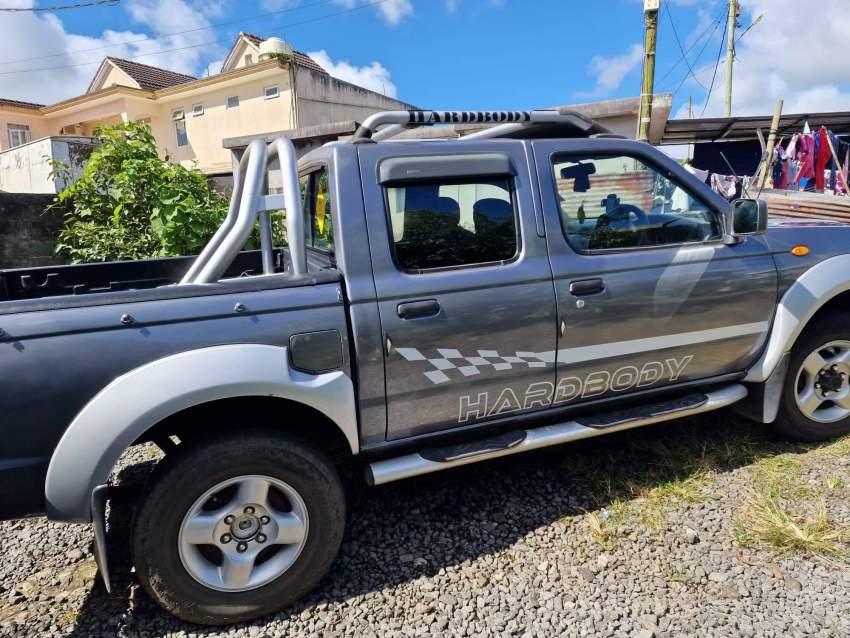 Nissan Hardbody  - 6 - Pickup trucks (4x4 & 4x2)  on Aster Vender