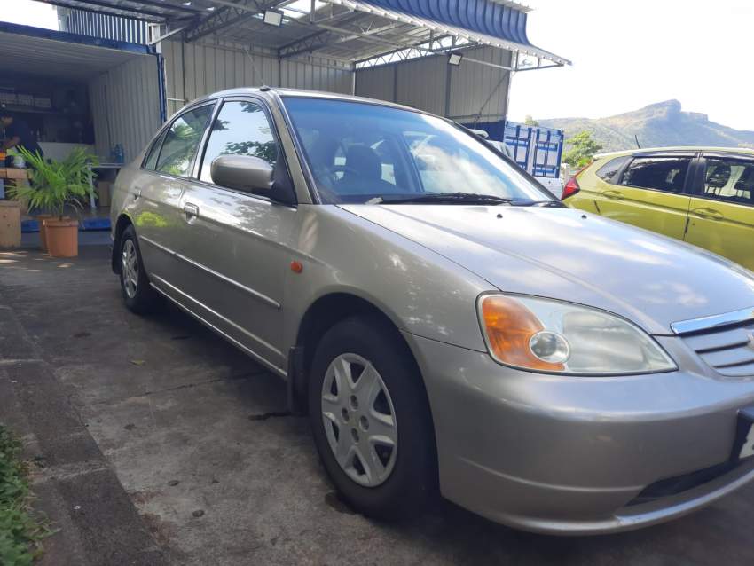 Honda Civic - 1 - Compact cars  on Aster Vender