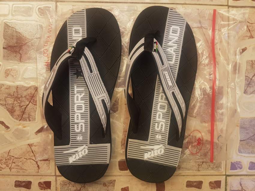 Kito Slippers For Him - 8 - Boots  on Aster Vender