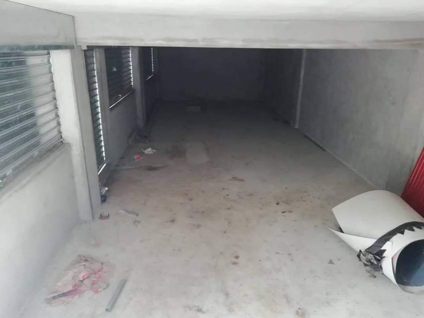 commercial building for sale at Beau Plateau, Cottage @ Rs 8,900,000 - 6 - House  on Aster Vender