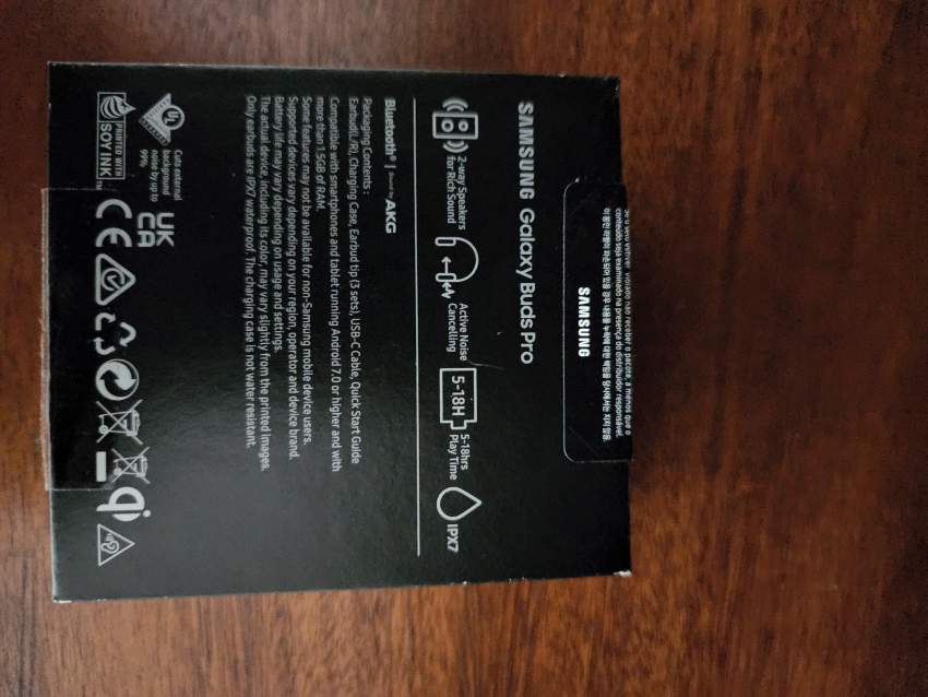 For sale Samsung ear buds pro - 4 - Other phone accessories  on Aster Vender