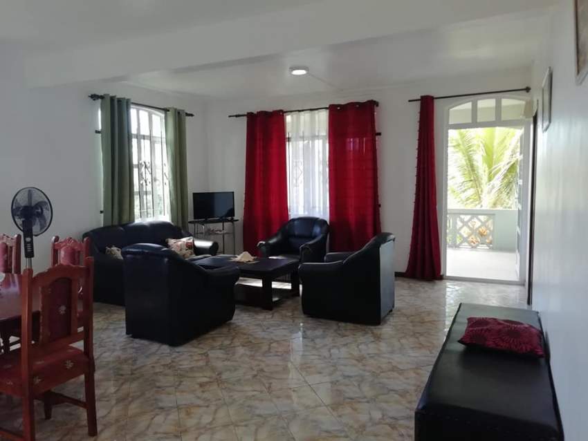  2 storey house for sale in Grand Baie @ Rs 9,000,000 negotiable. - 3 - House  on Aster Vender