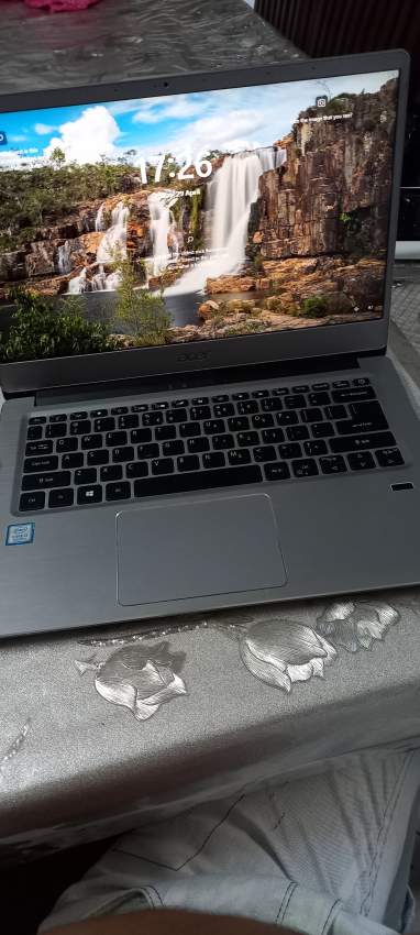 Laptop ACER Swift 3 -Core I3 - Laptop on Aster Vender