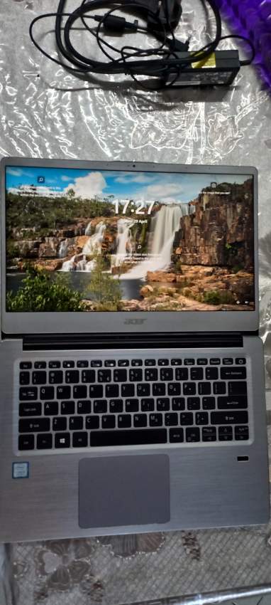 Laptop ACER Swift 3 -Core I3 - 1 - Laptop  on Aster Vender