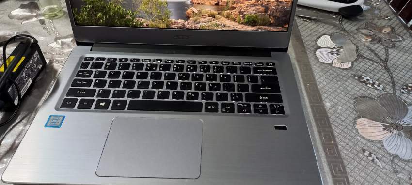 Laptop ACER Swift 3 -Core I3 - 4 - Laptop  on Aster Vender